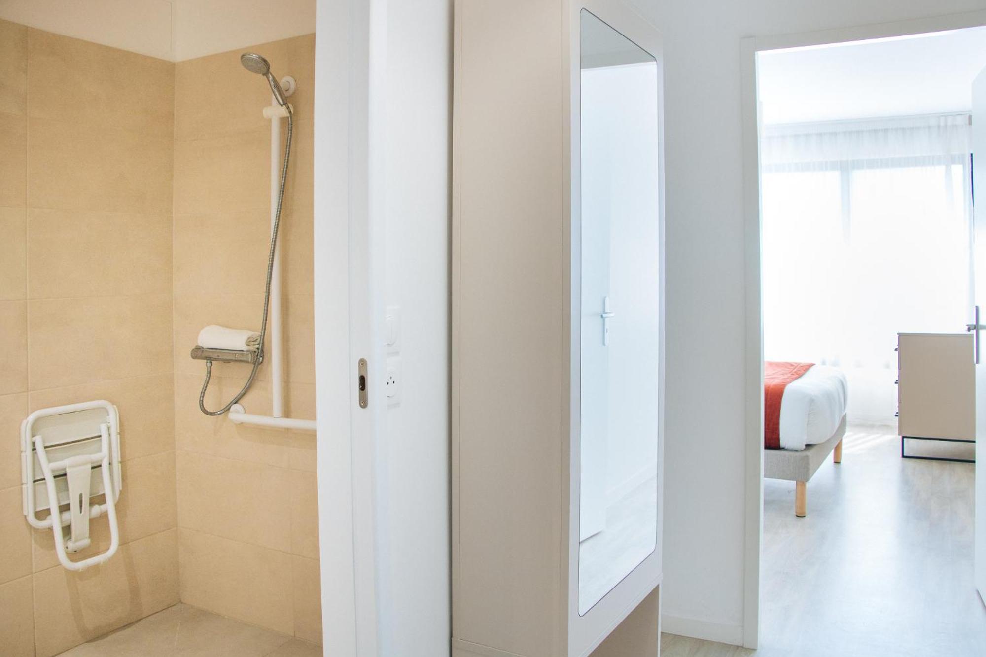 Twenty Business Flats Lille - Bayard Aparthotel Buitenkant foto